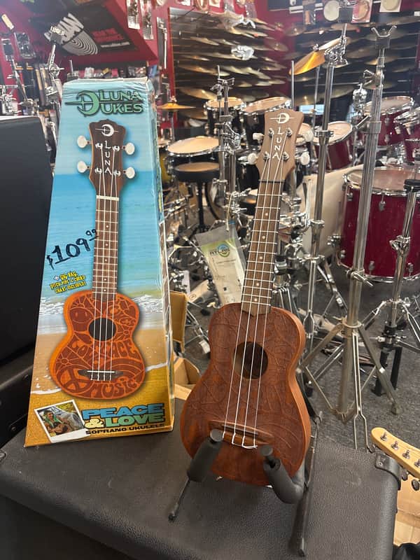 Luna UKE PCE Peace Love Soprano 2010s - Natural image 1