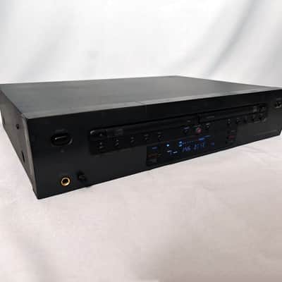 TDK DA-5900 Digital Audio 4x Dubbing CD Recorder/Player No Remote image 1