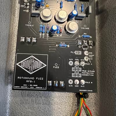 Rotosound RFB1 Limited Edition 1967 Fuzz Reissue Guitar Effects Pedal Silver Hand Built In the UK image 5