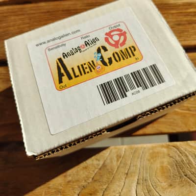 Analog Alien Alien Comp image 2