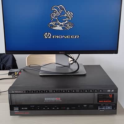 Pioneer LaserKaraoke Laserdisc Pro CLD-V300 image 4
