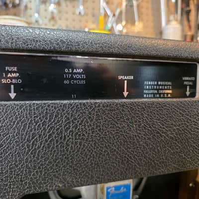 Fender Vibro Champ 1966 - Black Vinyl image 5