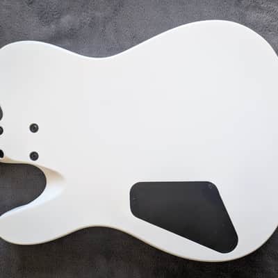 Charvel Joe Duplantier Signature Pro-Mod San Dimas Style 2 HH 2021 Satin White image 16