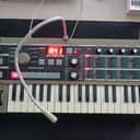 Korg MicroKORG 37-Key Synthesizer/Vocoder 2002 - 2019 - Silver