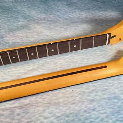 Guitar Monkey Right Handed Reverse Headstock Stratocaster Replacement 2025 - Vintage Satin Nitro image 11