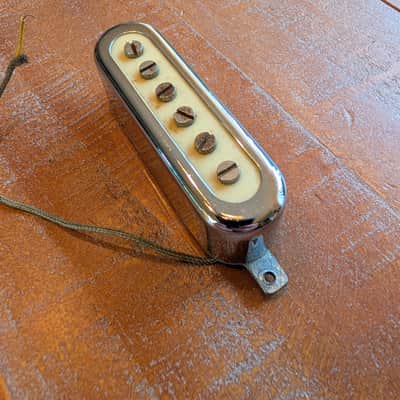 Teisco Pickup And Pickguard Vintage 1960s Chrome Tested 4.93K image 4