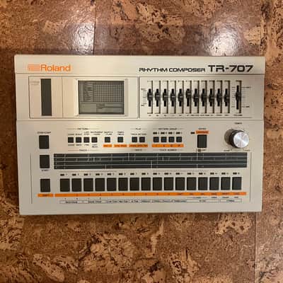 Roland TR-707 Rhythm Composer 1985 - White
