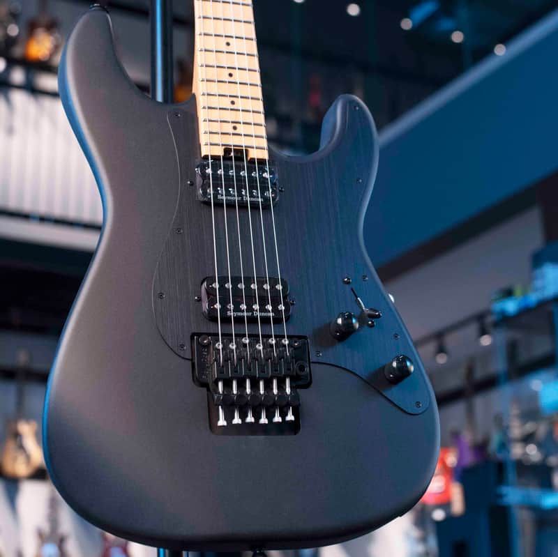 CHARVEL PRO-MOD PLUS SO-CAL STYLE 1 HH FR CM -  SCORCHED EARTH