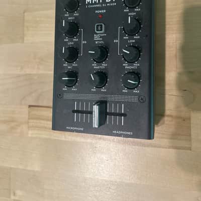 Gemini MM1BT Analog DJ Mixer with Bluetooth 2022 - Present - Black image 1