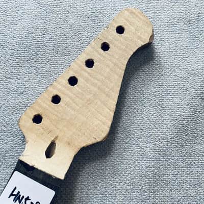 22 Frets Rosewood Fingerboard Guitar Strat Style Maple Neck image 7