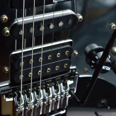 VIDEO- IBANEZ Steve VAI JEM77V-01 2007 - Black - "Sustainer" - MIDI - Japan import image 14