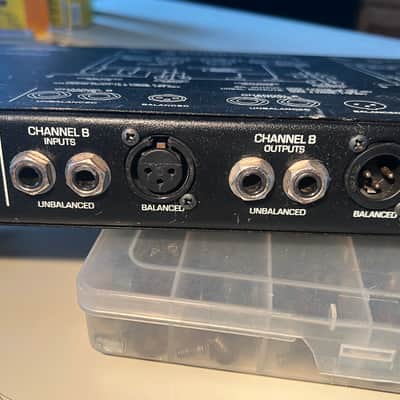 Peavey EQ-215 2 channel 15 band per channel rack mount EQ with rack mount bolts and washers. image 6