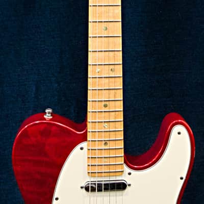 Fender Custom Shop Deluxe Telecaster 2012 – Quilted Maple Top Candy Red image 6