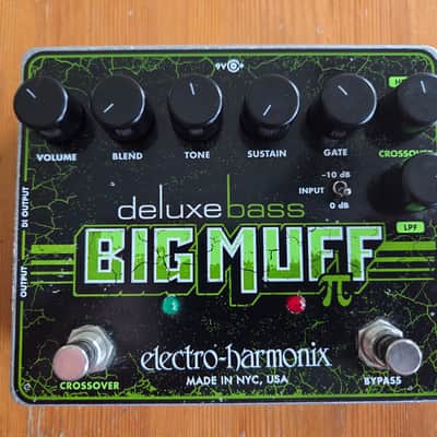 Electro-Harmonix Deluxe Bass Big Muff Pi Distortion / Sustainer 2012 - Present - Black / Green image 1