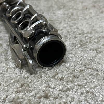 Vito ResoTone Clarinet w/case image 8