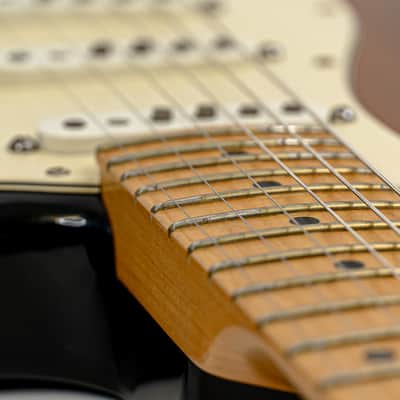 2009 Fender Stratocaster Standard 2-Tone Sunburst w/ Maple Fretboard, 6-Screw Bridge, Fender Gigbag image 10