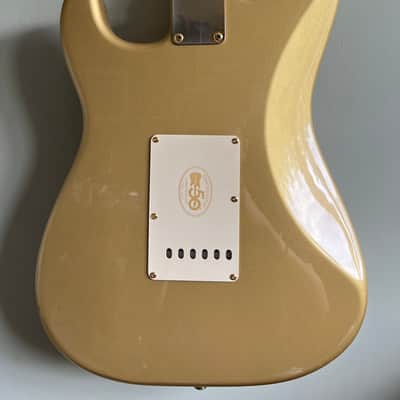 Fender 50th Anniversary Stratocaster 2004 - Aztec Gold image 4