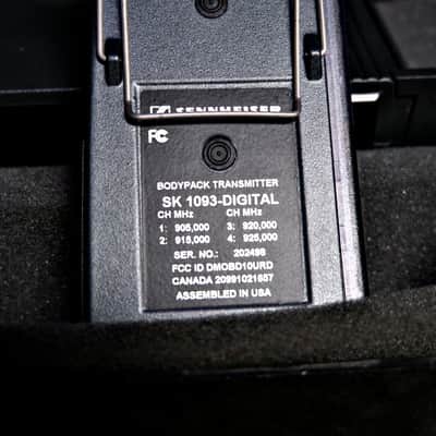 Sennheiser Digital 1000 Wireless Guitar System w/ Hard Case image 13