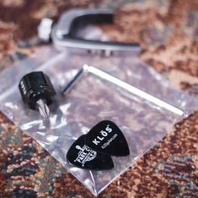 KLOS Acoustic Travel Guitar with Gig Bag image 13