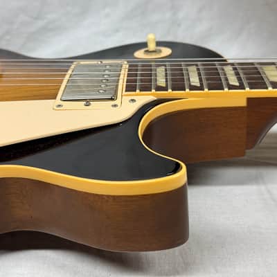 Gibson LPCGVSCH1 Les Paul Traditional Pro Guitar with Case 2012 - Vintage Sunburst image 15