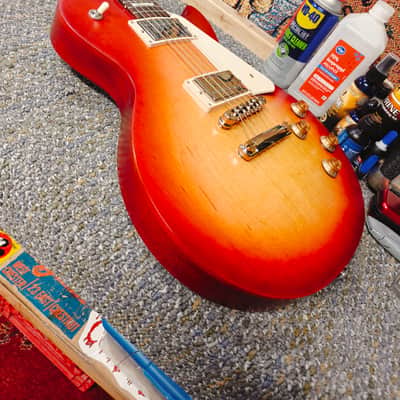 Gibson Les Paul Tribute 2019 - 2024 - Satin Cherry Sunburst image 4
