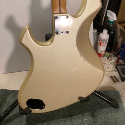 Fender Standard Performer Bass 1985 - 1987 - Frost White image 14