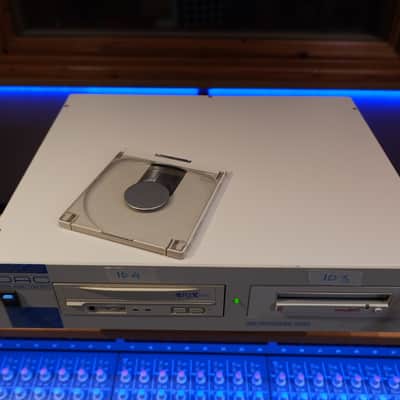 Digital Audio Concepts SCSI CD-ROM & Iomega Jaz Drive - for AKAI S-series samplers 2002 - White image 5