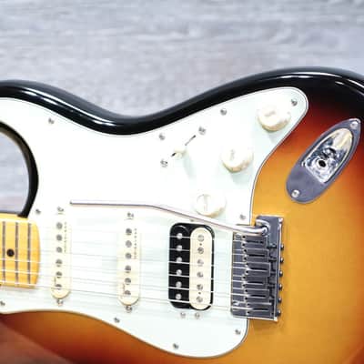 Fender American Ultra Stratocaster HSS Ultraburst El. Guitar w/Case #US22040712 image 4