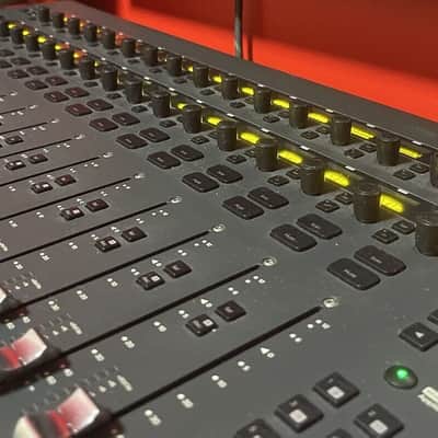 Avid Pro Tools S3 Control Surface image 2