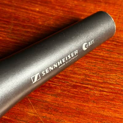 Sennheiser e835 Handheld Cardioid Dynamic Vocal Microphone 1998 - Present - Dark Grey image 4