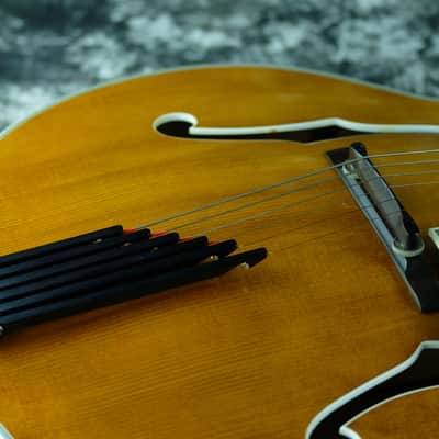 Heritage Johnny Smith Rose w/ Rose Pick Guard 1998 Amber image 15