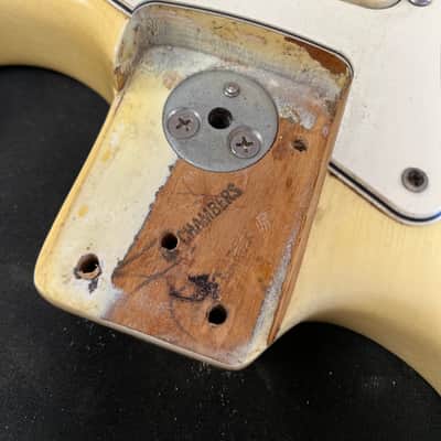 1973 Fender Stratocaster Hardtail with 3-Bolt Neck, Rosewood Fretboard 1971 - 1977 - Olympic White image 9