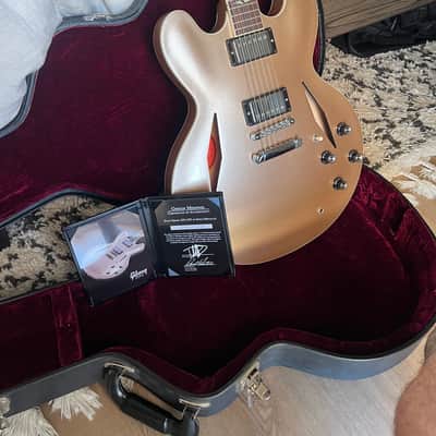 Gibson Dave Grohl Signature DG-335 2014 Metallic Gold image 4