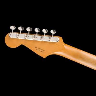 Fender Limited Edition Vintera II Road Worn '60s Stratocaster Sonic Blue with Case image 7