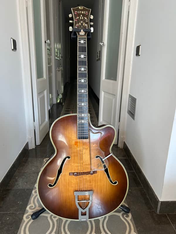 Vintage 1963 Hofner Committee sunburst image 1