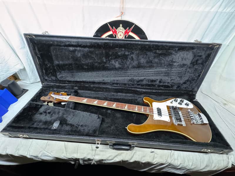 Rickenbacker 4001 4-string Bass with Case 1975 - Very Good