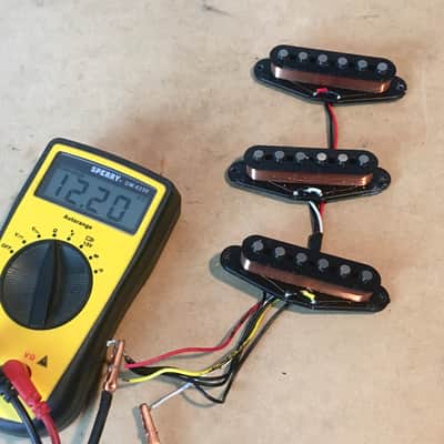 Vintage 2000s Fender Highway One HOT Strat Guitar Pickups 11.61 B 12.2 M 11.65 N Rare! image 13