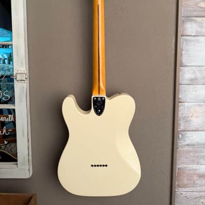 Fender American Vintage II '77 Telecaster Custom with Rosewood Fretboard 2022 - Present - Olympic White image 3