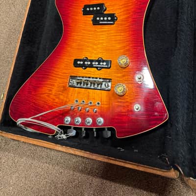 Washburn B-20 8 String Bass 1970s - Sunburst image 2