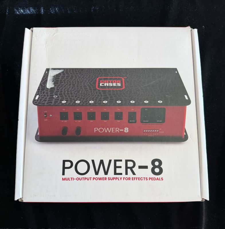 Gator GTR-PWR-8 Power Supply With 8 Isolated Outputs 2010s - Black image 1