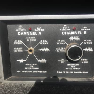 Peavey CS 400 Power Amp - Classic Workhorse! Includes carpeted hardboard amp case. Sale Benefits Music Education Nonprofit! image 3