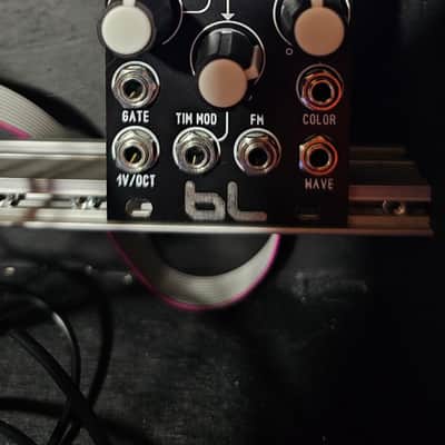 Blue Lantern Mutable Instruments Braids 2023 - Black Panel image 3