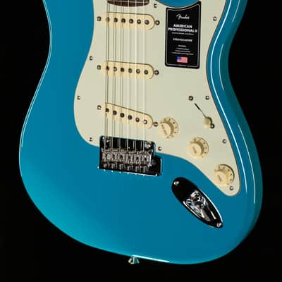Fender American Professional II Stratocaster Miami Blue Rosewood Fingerboard (750) image 1