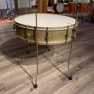 Used A&F Gong Snare Drum 28x6 w/Legs Bild 7
