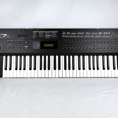 Yamaha DX7S | Reverb