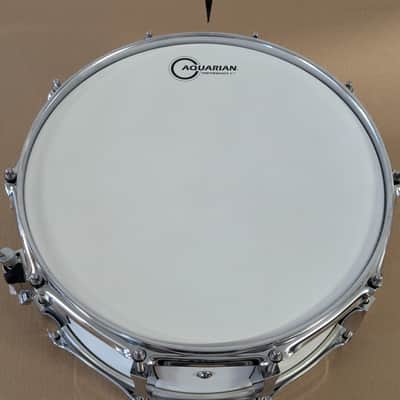 Pork Pie 14x6 in mahogany/ Maple 10 lug snare drum 2012 - White image 9