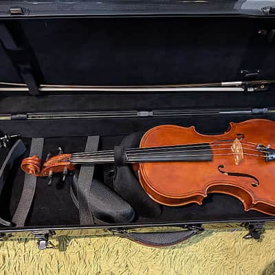 Skarstad/Moroz 2018 16" Master Viola Outfit image 23