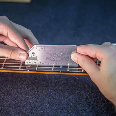 RockCare Fret Rocker - Fret level gauge image 7