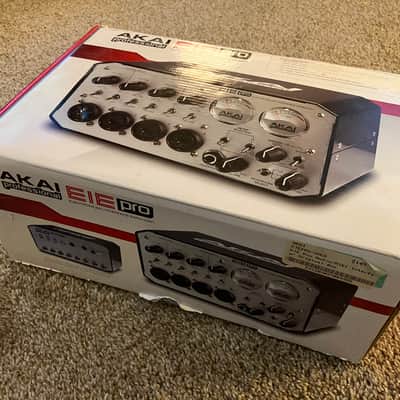 Akai EIE Pro Audio Interface 2010s image 4