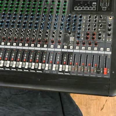 Yamaha MGP32X 32-Channel Mixer with USB and Effects CG01XQ9 image 3